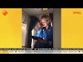 Purser KLM neemt op emotionele manier afscheid van passagiers