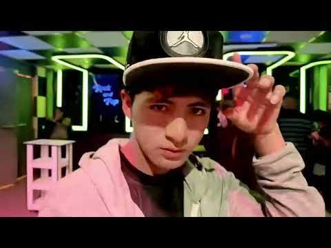 Miles De Mujeres Official Video