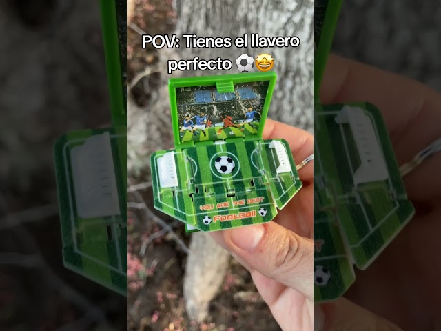 Vídeo relacionado con DD UNLIMITED Llaveros de Fútbol, Llavero de Cristal, Deportivos, para Mochilas, Regalos de Cumpleaños para Hombres, Mujeres y Niños, Clubes de la Liga (GETAFE)