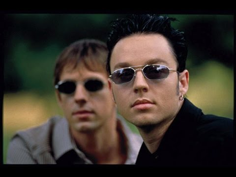 download lagu mp3 mp4 Savage Garden The Singles, download lagu Savage Garden The Singles gratis, unduh video klip Savage Garden The Singles