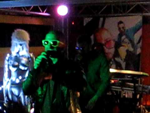 TwoFingerz@Bubble Bobble