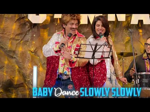 Priyanka Chopra and Sunil Grover song music sairat chalega baby dance slowly slowly l 