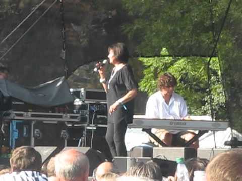 Marta Kubišová - Ring-O-Ding (živě)