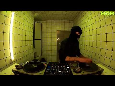 DEAD ON MONDAY - Max Durante / October 25 / 5pm-6pm