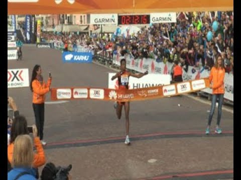 Huawei Venicemarathon 2017 a Eyob Faniel