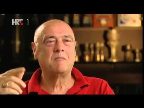 Petar Nadoveza objašnjava značaj Hajduka(odlomak iz Glava u balunu)