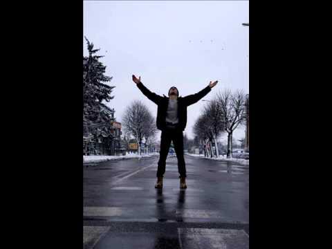 Cynik - Życie Jest Piękne