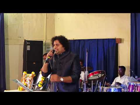 Aniket Arondekar Gulabi Ankhein || Live || Aniket