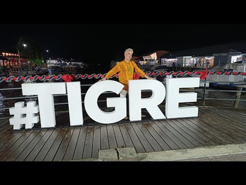 De gira por "La noche del Puerto" en Tigre - Buenos Aires, Argentina
