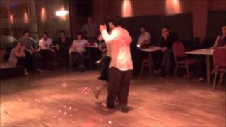 Lucila Bardach y Marcelo Lavergata bailando el tango ALMA EN PENA en EL YEITE