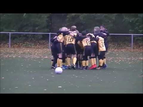 Yaya en de Roda O11 Koempeltjes winnen ook van Fortuna O11 in de regen