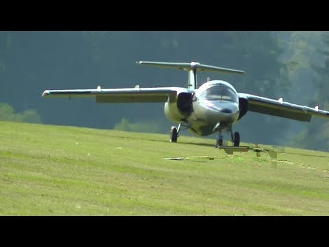 Panoramaflugtag Ohlsdorf @Landung einer Saab 105
