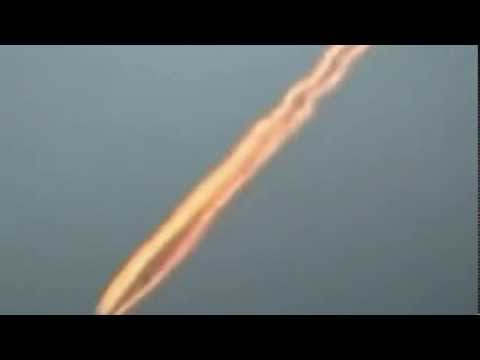 Moment énorme astéroïde passe à proximité de la Terre Aujourd'hui 18.02.2014