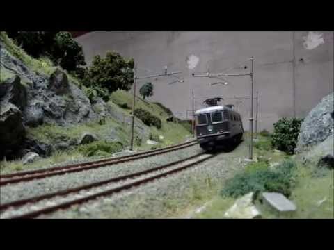 Merci SBB anni '80 con Re 6/6 in H0