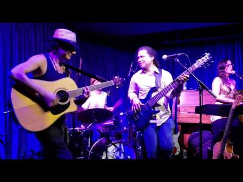 Amy Obenski & The Elements - Summer's Here