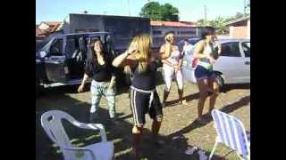 A Dança do kuduro ( Luiz Ferreira )