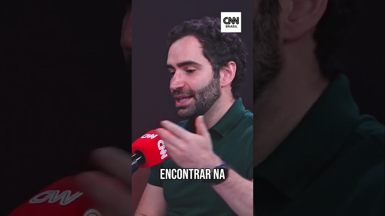 Pedro, o Bookster, conta como os livros mudaram sua vida e ajudaram outras pessoas. #nolucrocnn