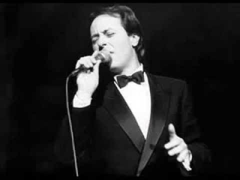 ALEJANDRO JAEN cantautor español "DAME  FE"