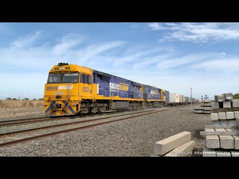 7AM5 Pacific National Container Freight Train With 9322 (20/2/2022) - PoathTV Australian Railways