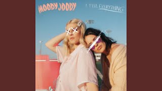I Feel Everything Music Video