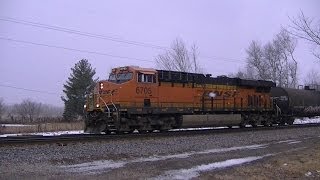 preview picture of video 'BNSF PASGAL in Snow Flurry at Agency, Iowa'
