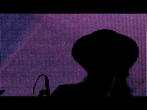 Javiera Mena - Yo no te pido la luna / El amanecer. Portal La Dehesa