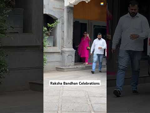 #kareenakapoor at her father's house with #Jeh for #rakshabandhan celebrations