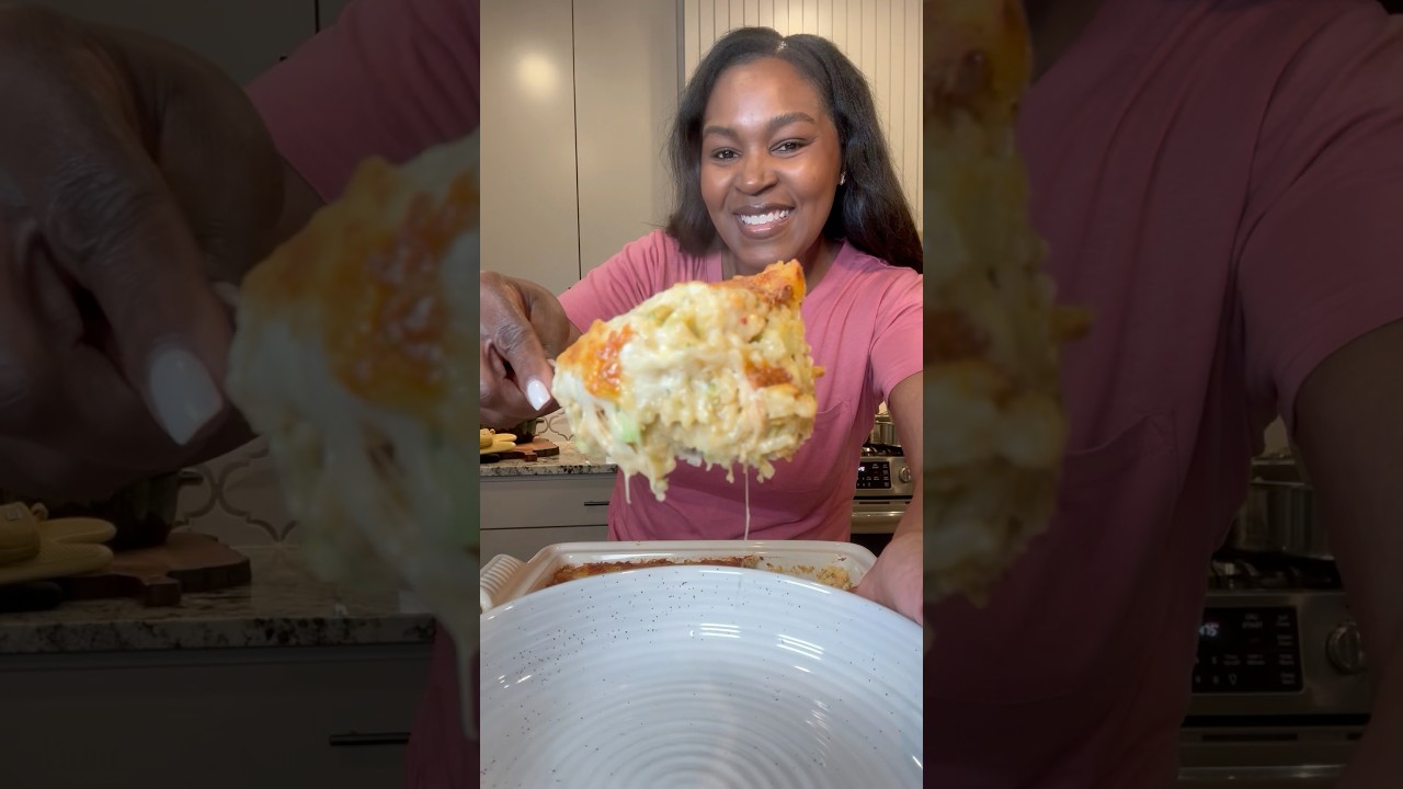 Chicken Broccoli Rice Casserole #recipe #chickenbroccoliricecasserole #broccolirecipe