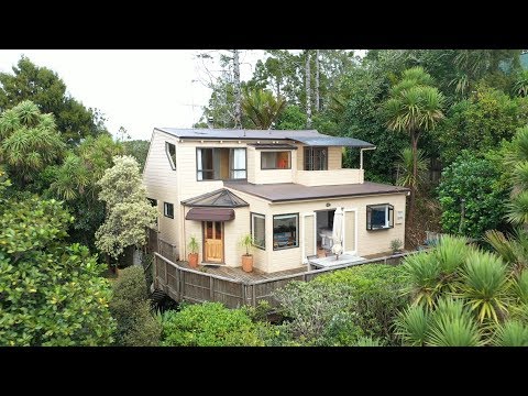 33 Otitori Bay Road Titirangi
