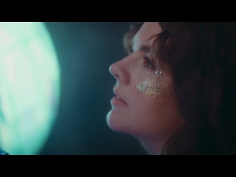 Tiny Ruins - Holograms (Official Video)