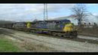 preview picture of video 'CSX Manifest Freight Passing the Depot In Decatur, Al'