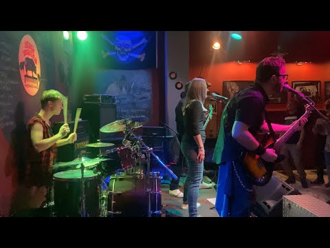 Offspring Tribute - The Offspring Tribute v Kroměříži - Come out and play