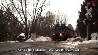 preview picture of video 'HD Ex-Conrail 6281 on a Windy Day in Amherst, MA'