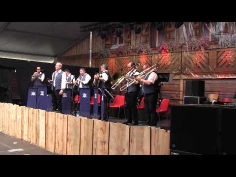 Blaskapelle Wiederlich - Auf der Autobahn -- Woodstock der Blasmusik 2015