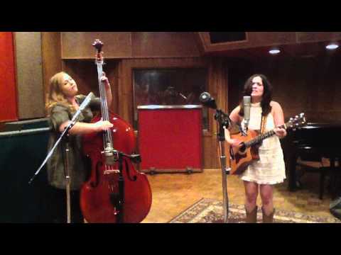 The Warm Up: The Memphis Dawls - "Where'd You Go My Love?"