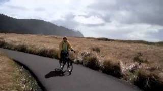 preview picture of video 'Biking the Discovery Trail'
