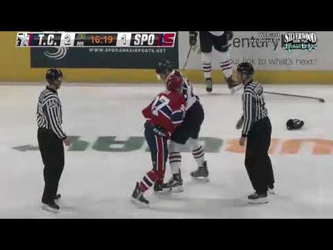 Dakota Krebs vs Riley McKay
