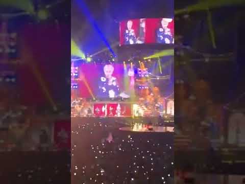 😍EXO엑소 CBX Magical Circus in Fukuoka, 福岡 伯賢視頻.