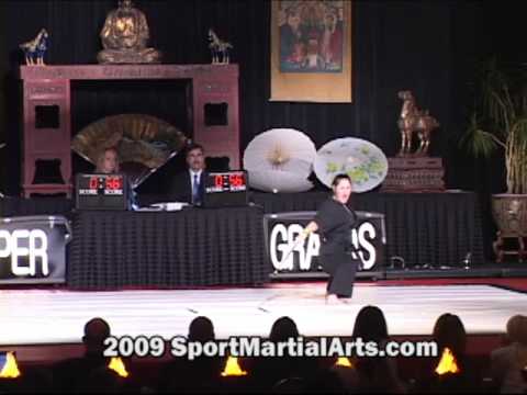 Lauren Ferguson - Women's Hard Creative Weapons (N-51) - 2009 NBL Supergrands