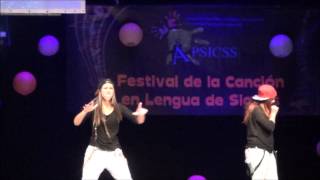 preview picture of video 'IV Festival de la Canción en LSE Vélez-Málaga'