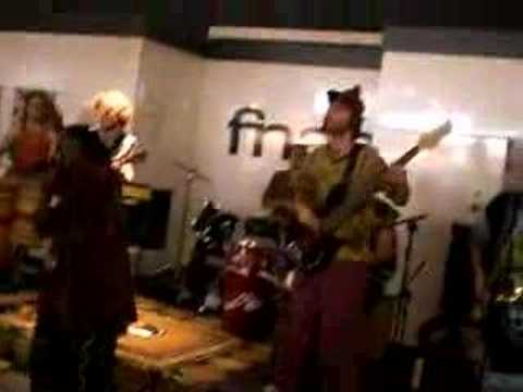 Lokolé en la Fnac de Murcia 19.10.07 (Mabele)