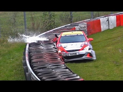 Nordschleife Crash Opel Astra OPC - Nürburgring