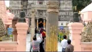 preview picture of video 'Bodhgaya - India - Mahaboth Temple'