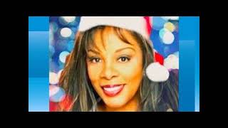 The Christmas Song-Donna Summer (Summerfevr&#39;s Santa&#39;s On His Way Dance Mix)