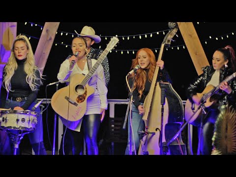 Buenos Dias Paloma Blanca (En Vivo Con Tololoche)