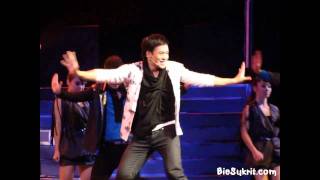 Bie The Star @ 9ent Awards 2011 [1/3] Look Like Love