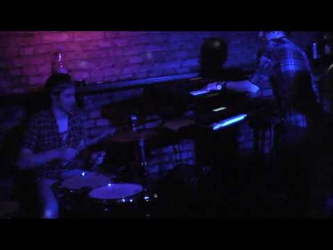 ONE SIDE SMILE - Electro * Drum 'n' Bass - Live at Krokokeller