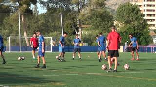 Primer entrenamiento del juvenil nacional del CF Ciudad de Benidorm
(pinche abajo)