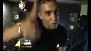 Mister You - La Rue C&#39;est Paro.mp4