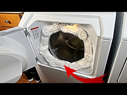 Everyone Bought MAXI PADS (Even Men) to try this WASHING MACHINE Cleaning Hack!!!